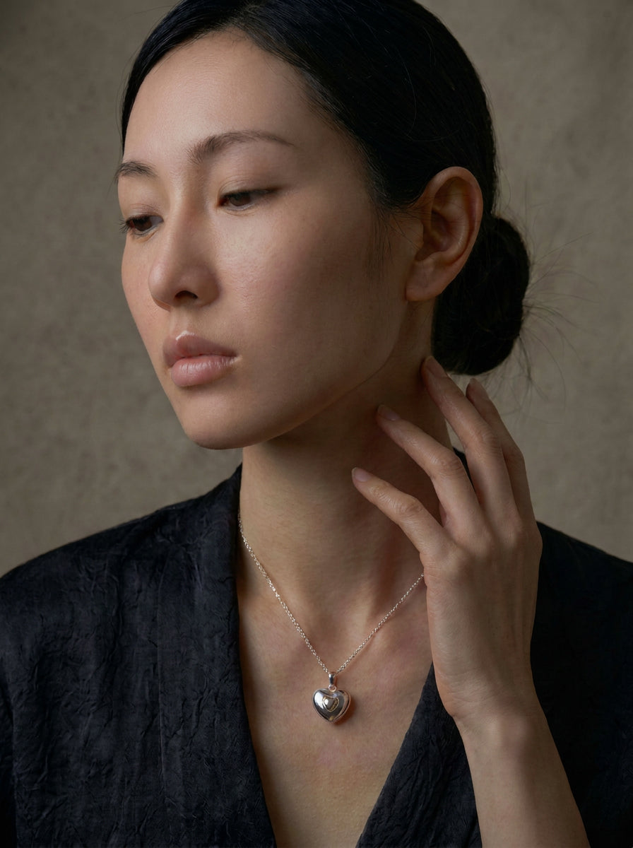 AGAPE LOVE PENDANT