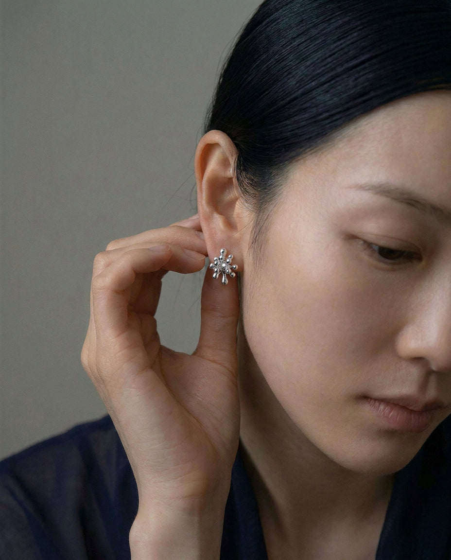SHILOH BLOOM STUDS
