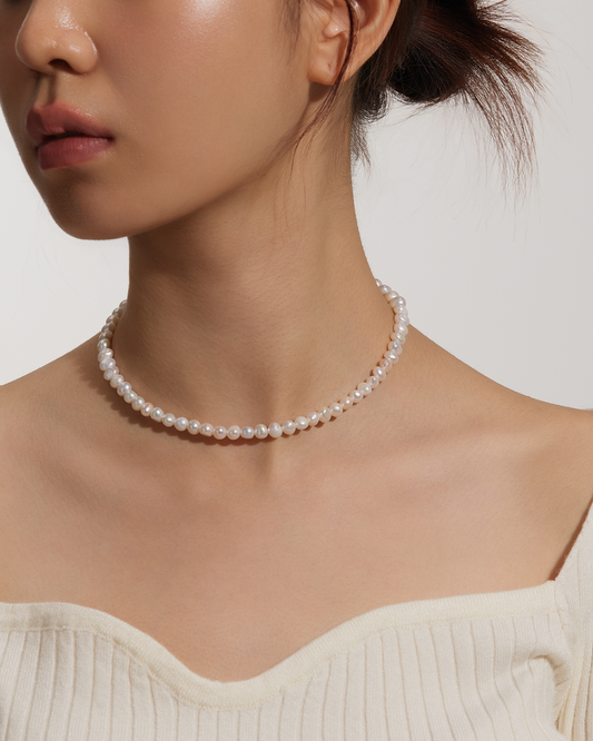 REBEKAH'S BEADS NECKLACE